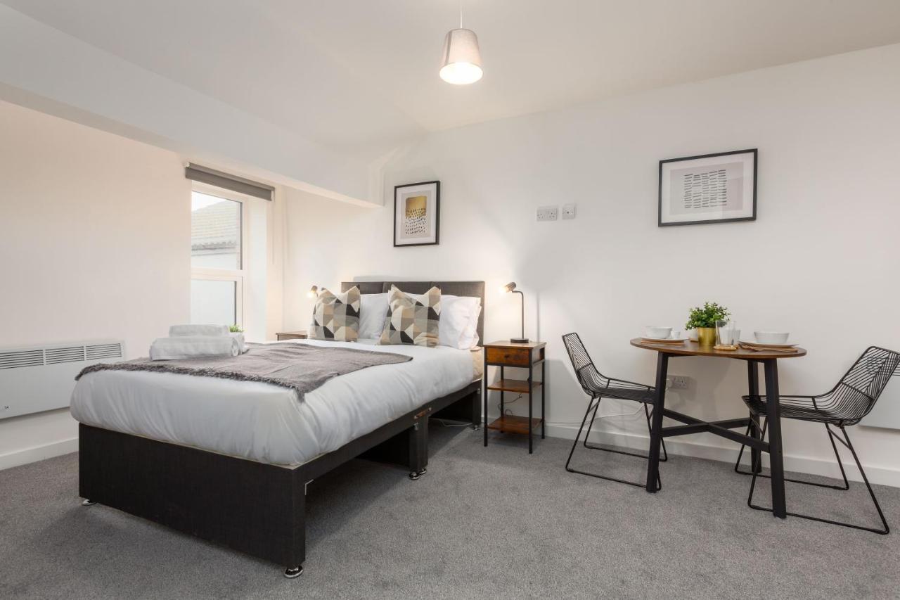Charles Alexander Short Stay - Charnley House Apartments Блэкпул Экстерьер фото