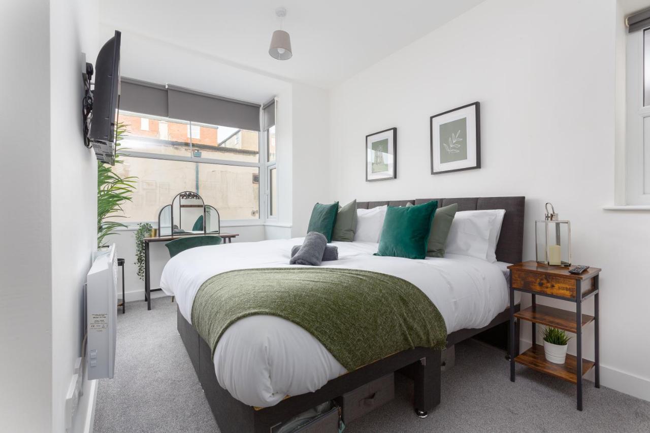 Charles Alexander Short Stay - Charnley House Apartments Блэкпул Экстерьер фото