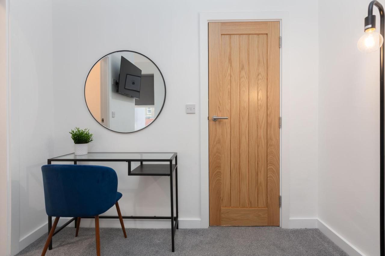 Charles Alexander Short Stay - Charnley House Apartments Блэкпул Экстерьер фото