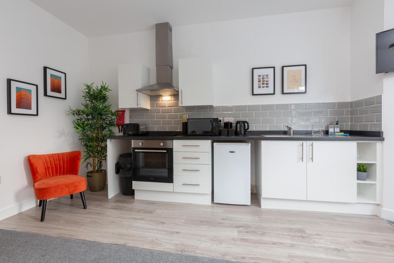 Charles Alexander Short Stay - Charnley House Apartments Блэкпул Экстерьер фото