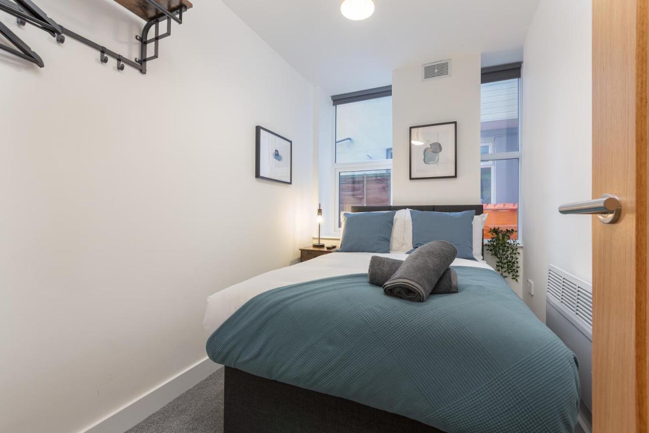Charles Alexander Short Stay - Charnley House Apartments Блэкпул Экстерьер фото
