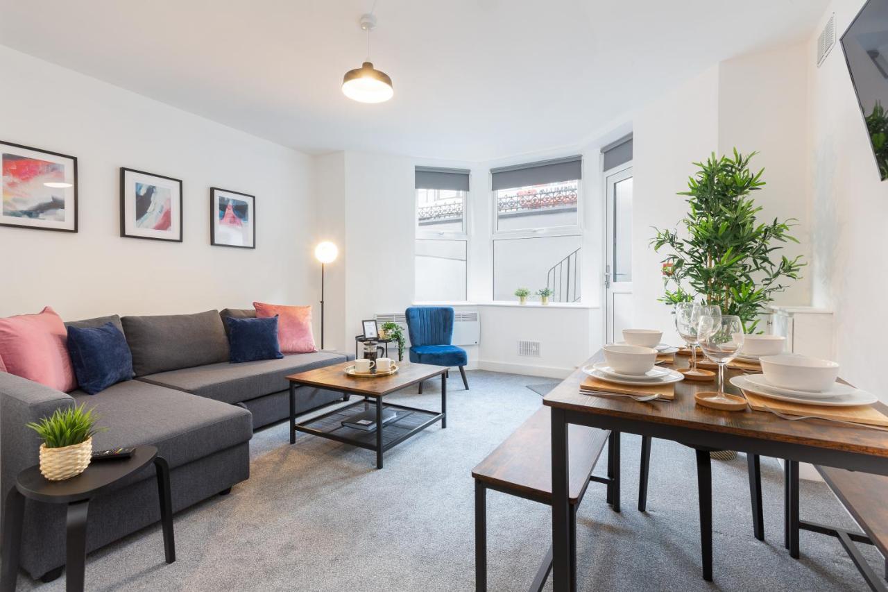 Charles Alexander Short Stay - Charnley House Apartments Блэкпул Экстерьер фото