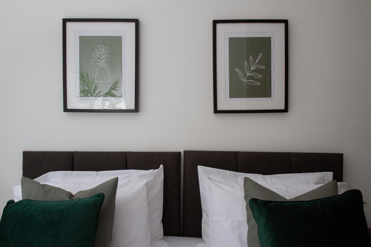 Charles Alexander Short Stay - Charnley House Apartments Блэкпул Экстерьер фото
